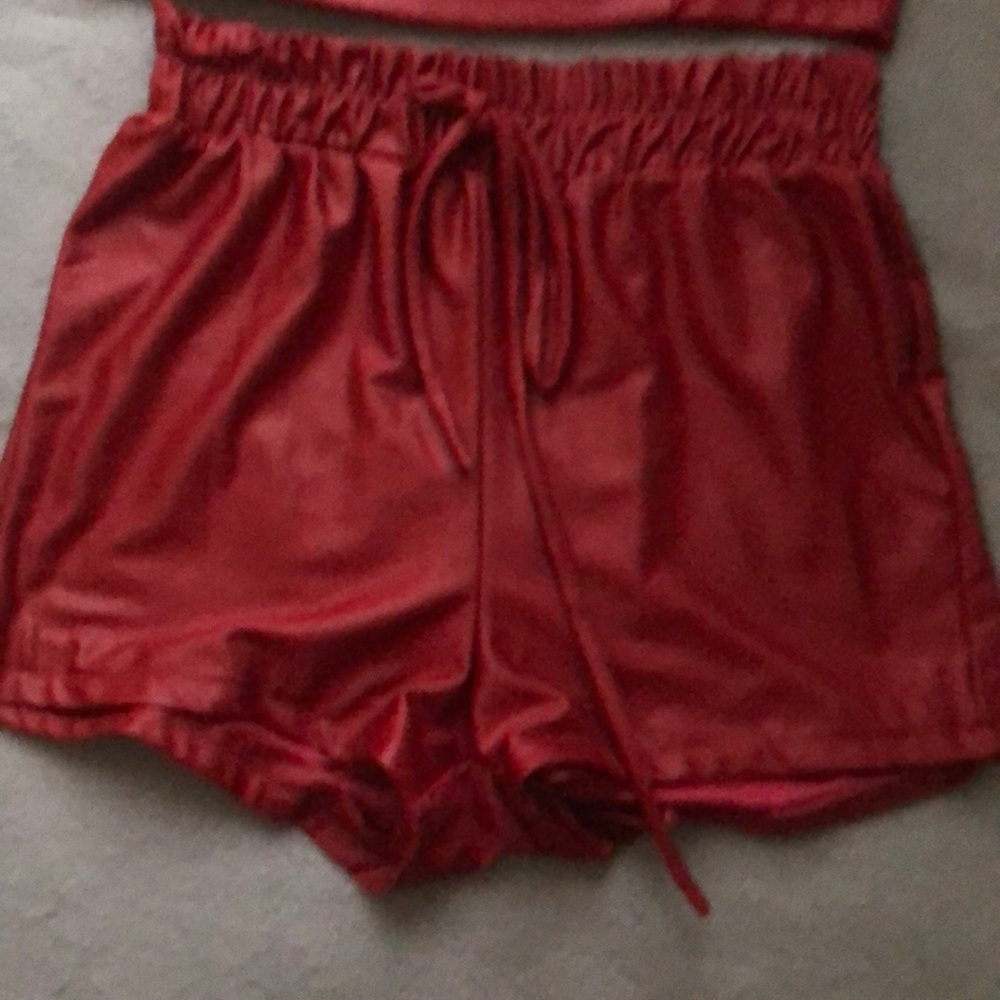 Two piece set